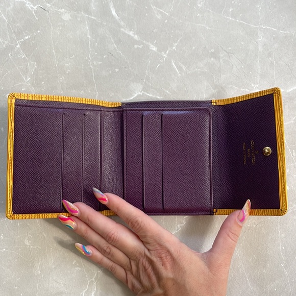 Louis Vuitton Tassel Yellow Epi Leather Elise Compact Wallet - Picture 12 of 16